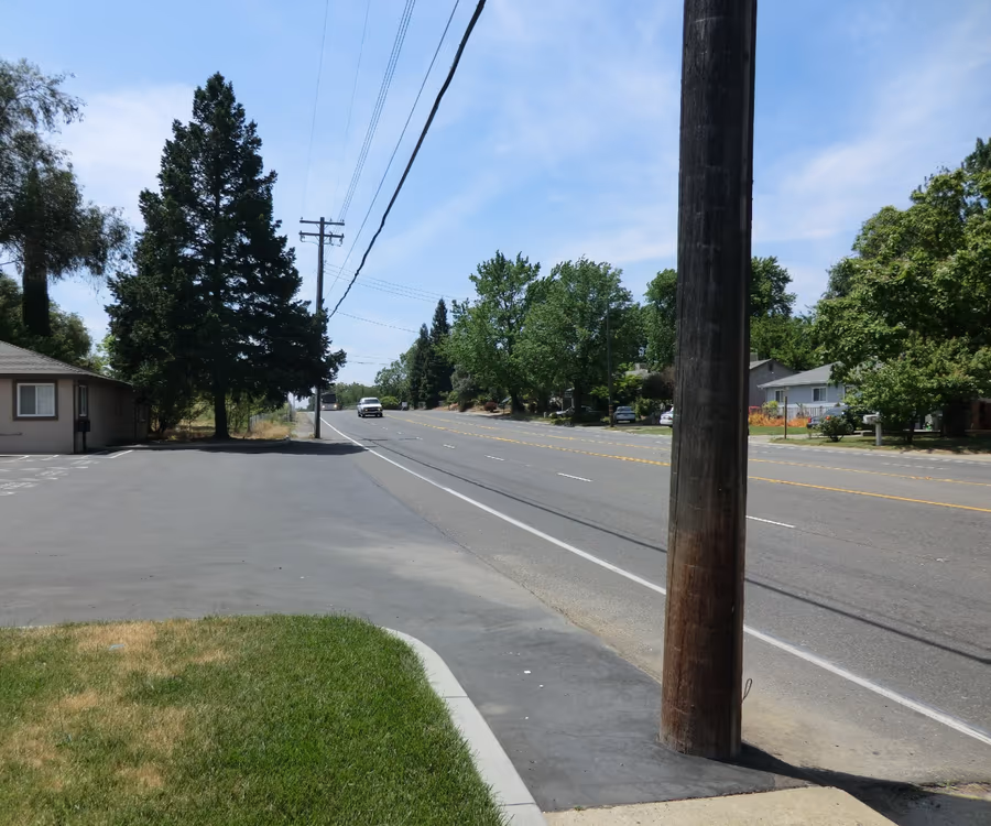 Hazel Avenue street view in Orangevale, California